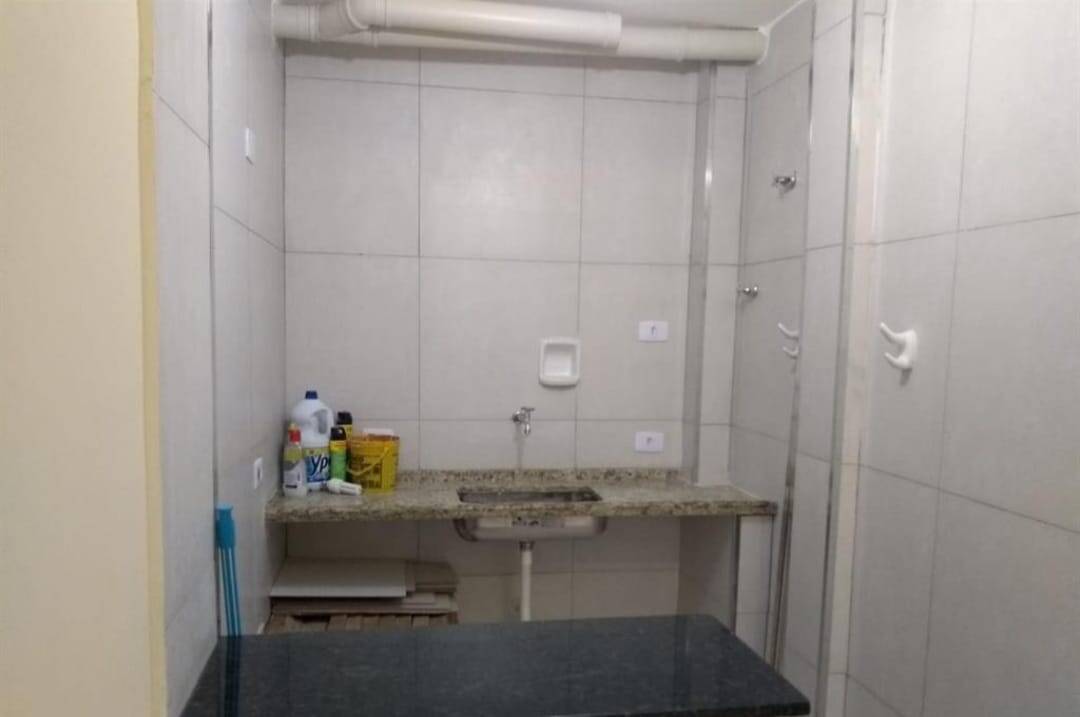 Apartamento para alugar com 2 quartos, 100m² - Foto 11