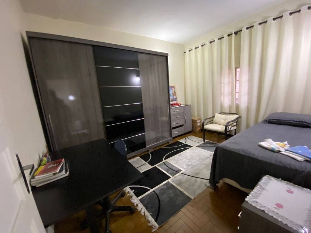 Sobrado à venda com 4 quartos, 200m² - Foto 8