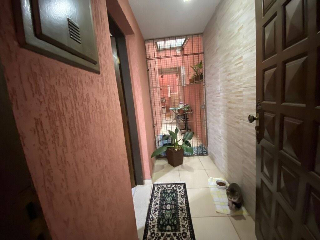 Sobrado à venda com 4 quartos, 200m² - Foto 16