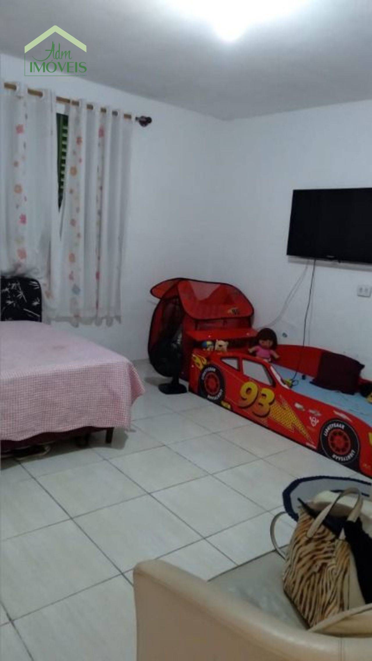 Casa à venda com 10 quartos, 80m² - Foto 5