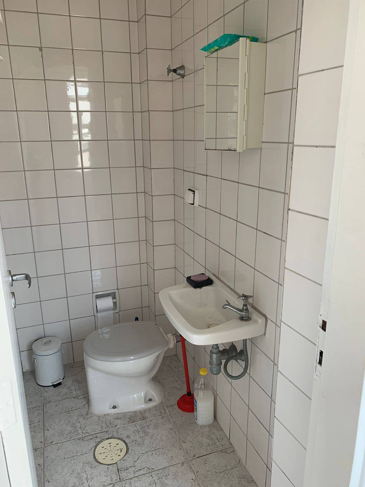 Apartamento para alugar com 2 quartos, 105m² - Foto 9