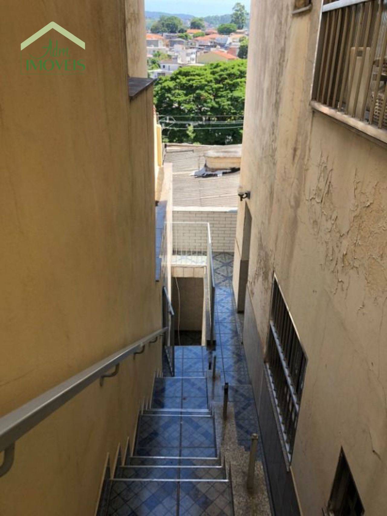 Sobrado à venda com 3 quartos, 125m² - Foto 2