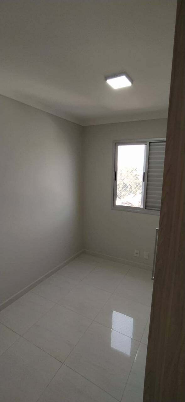 Apartamento para alugar com 2 quartos, 43m² - Foto 13