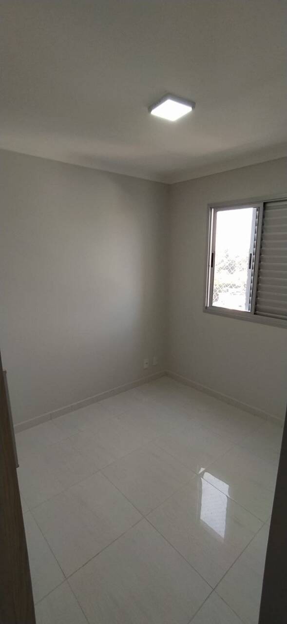 Apartamento para alugar com 2 quartos, 43m² - Foto 15