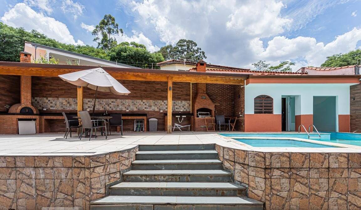 Casa para alugar com 4 quartos, 395m² - Foto 36