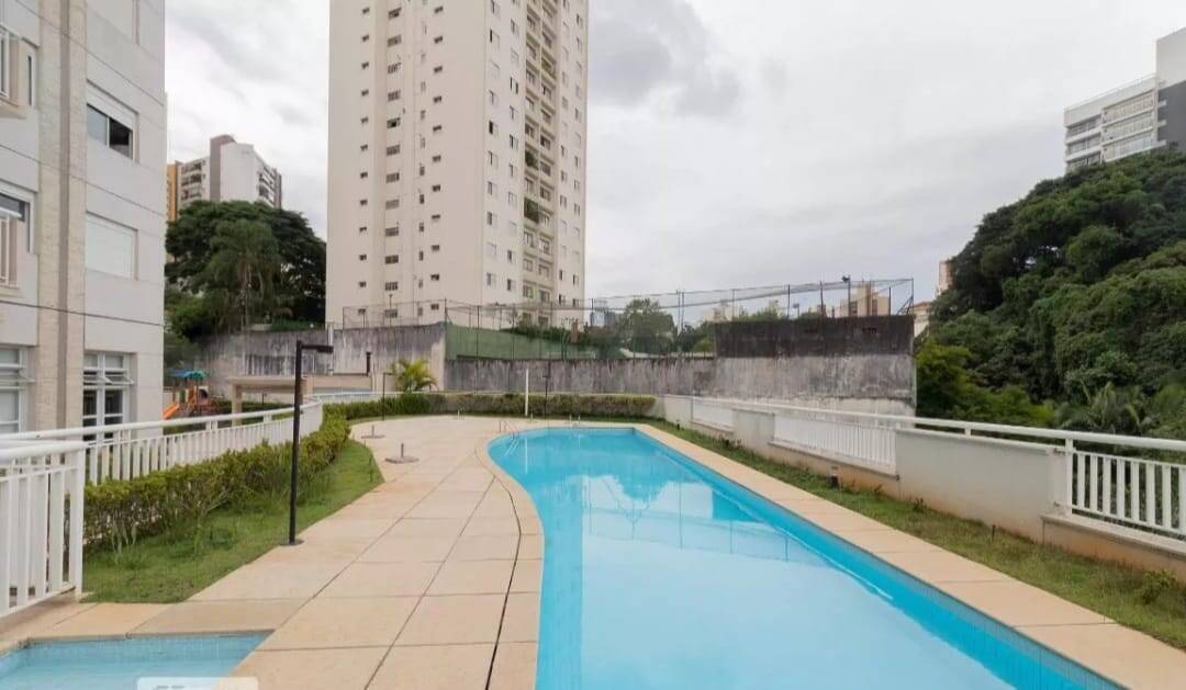 Apartamento para alugar com 2 quartos, 75m² - Foto 8