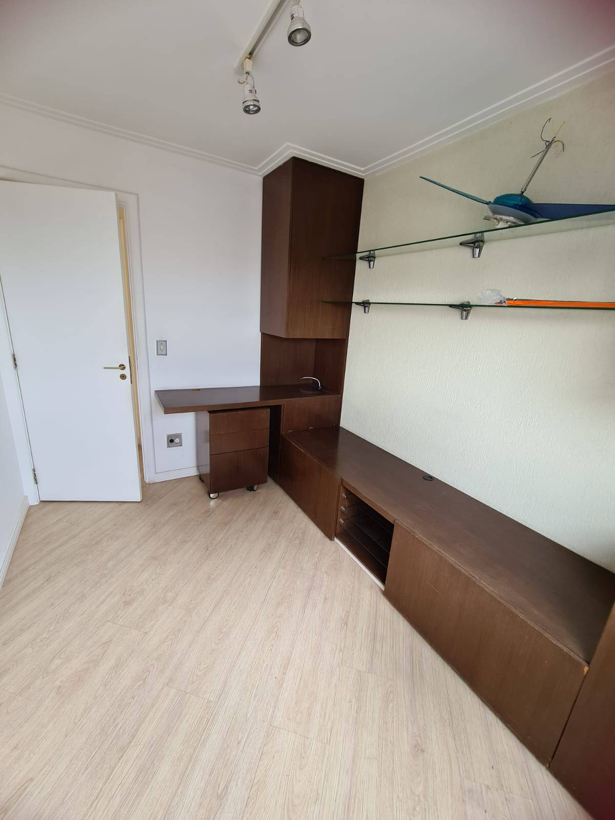 Apartamento à venda com 3 quartos, 97m² - Foto 29