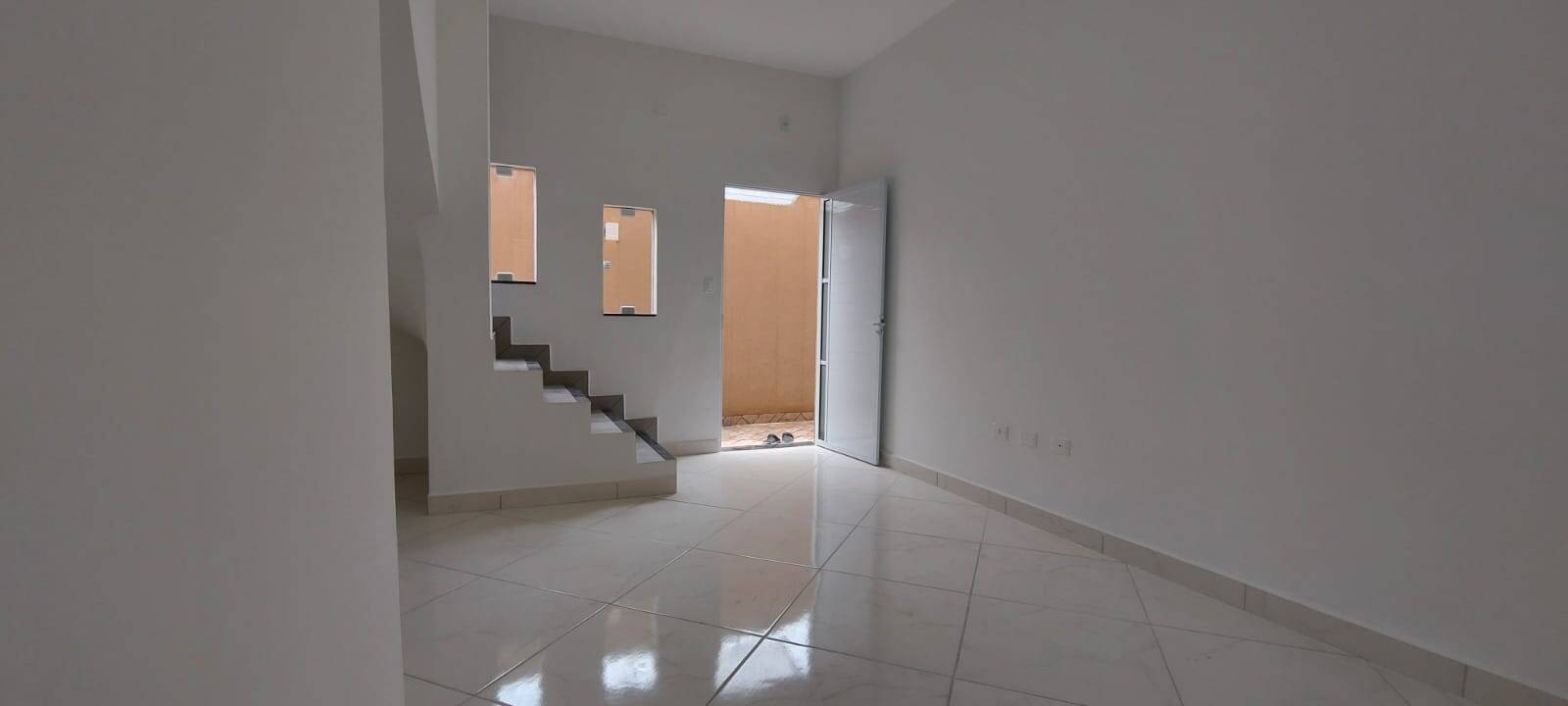 Sobrado à venda com 2 quartos, 71m² - Foto 11