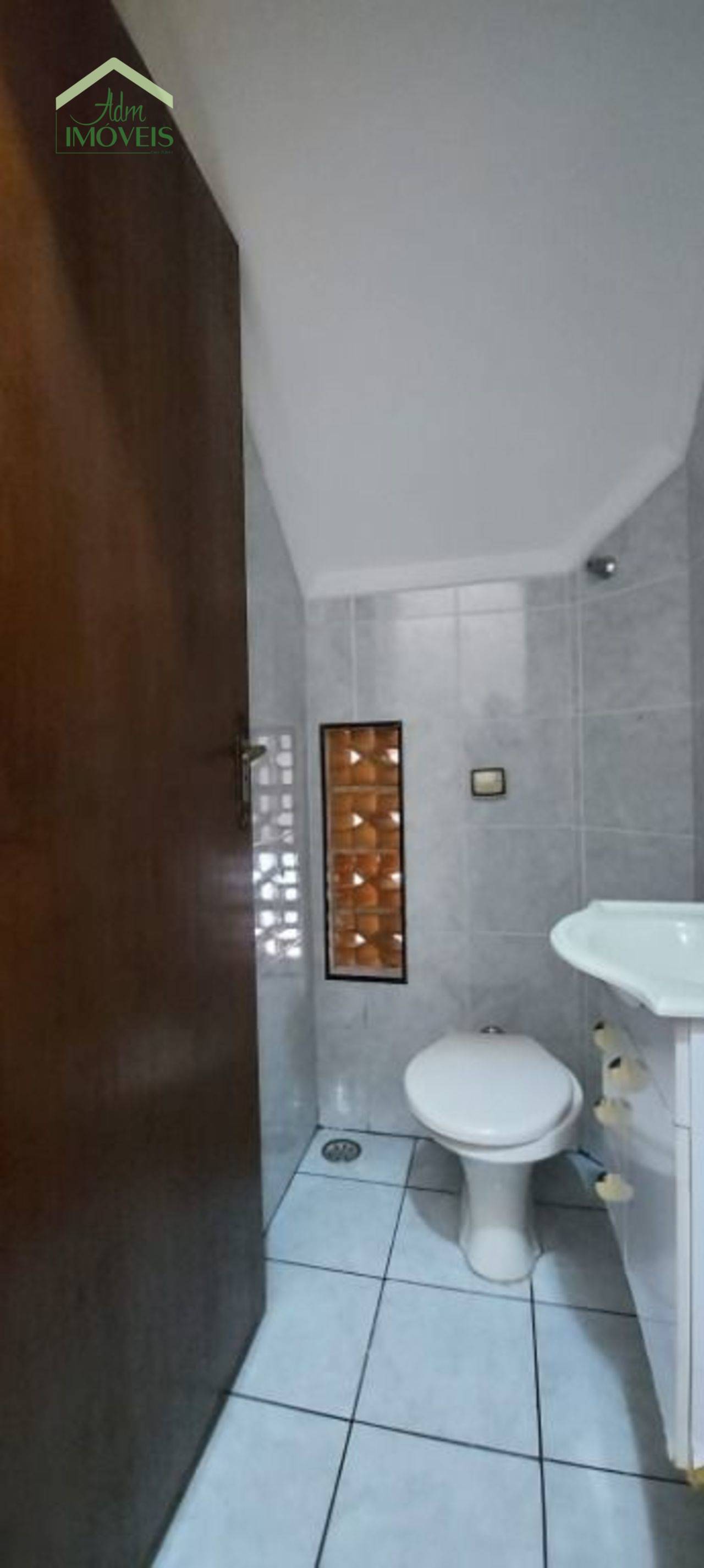 Sobrado à venda com 2 quartos, 74m² - Foto 1