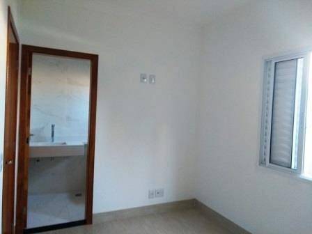 Sobrado à venda com 3 quartos, 150m² - Foto 2