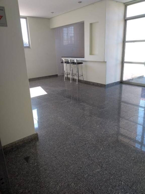 Apartamento para alugar com 2 quartos, 60m² - Foto 2