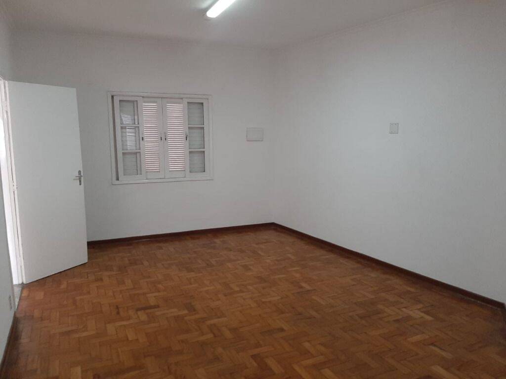 Sobrado para alugar com 6 quartos, 250m² - Foto 7