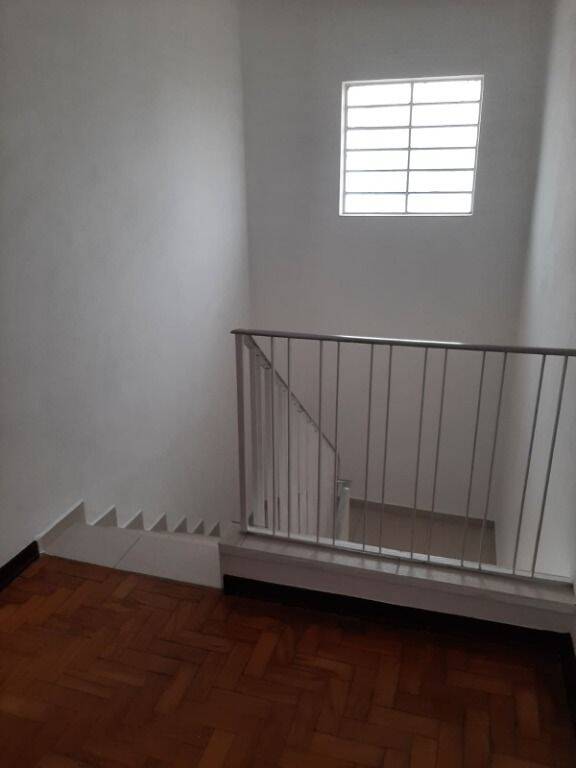 Sobrado para alugar com 6 quartos, 250m² - Foto 22