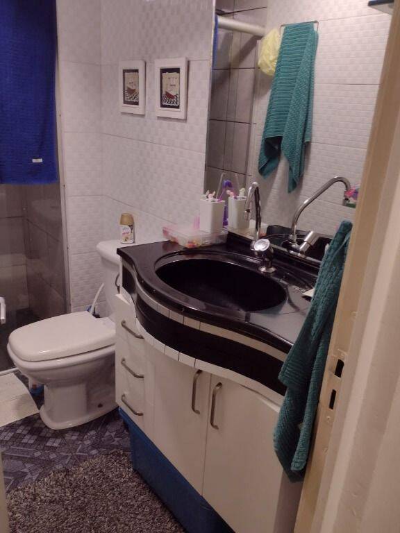 Apartamento à venda com 2 quartos, 50m² - Foto 2