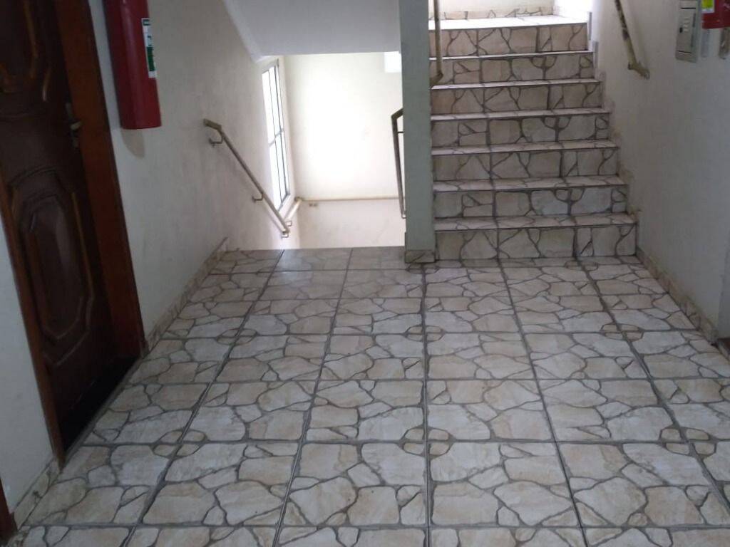 Apartamento à venda com 2 quartos, 50m² - Foto 18