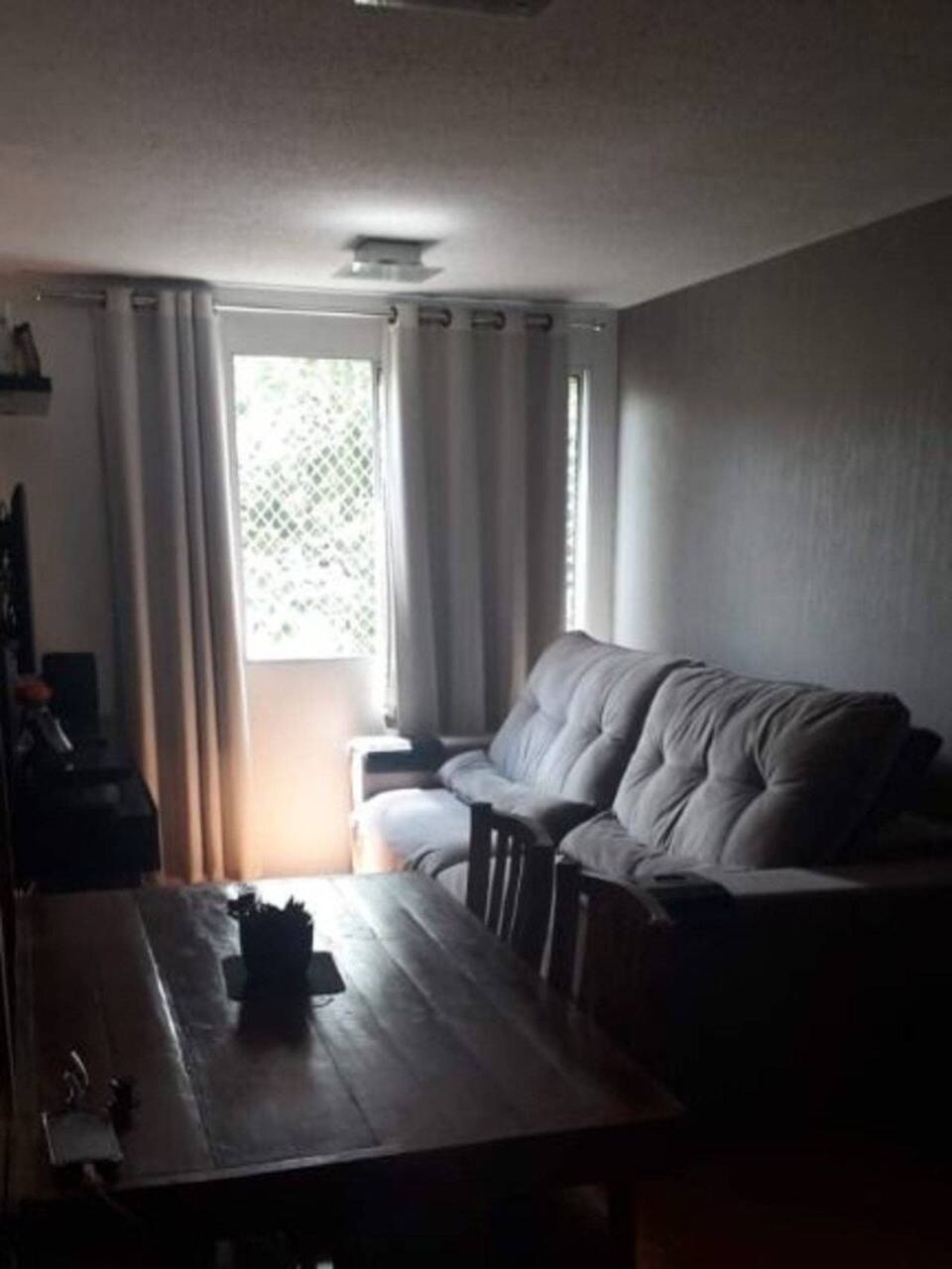 Apartamento à venda com 3 quartos, 50m² - Foto 1