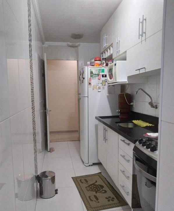 Apartamento à venda com 2 quartos, 50m² - Foto 3