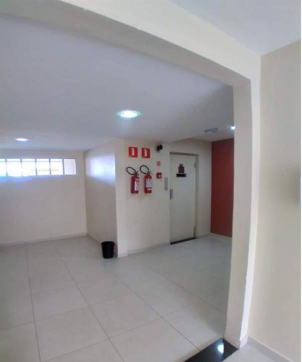 Apartamento à venda com 2 quartos, 50m² - Foto 4