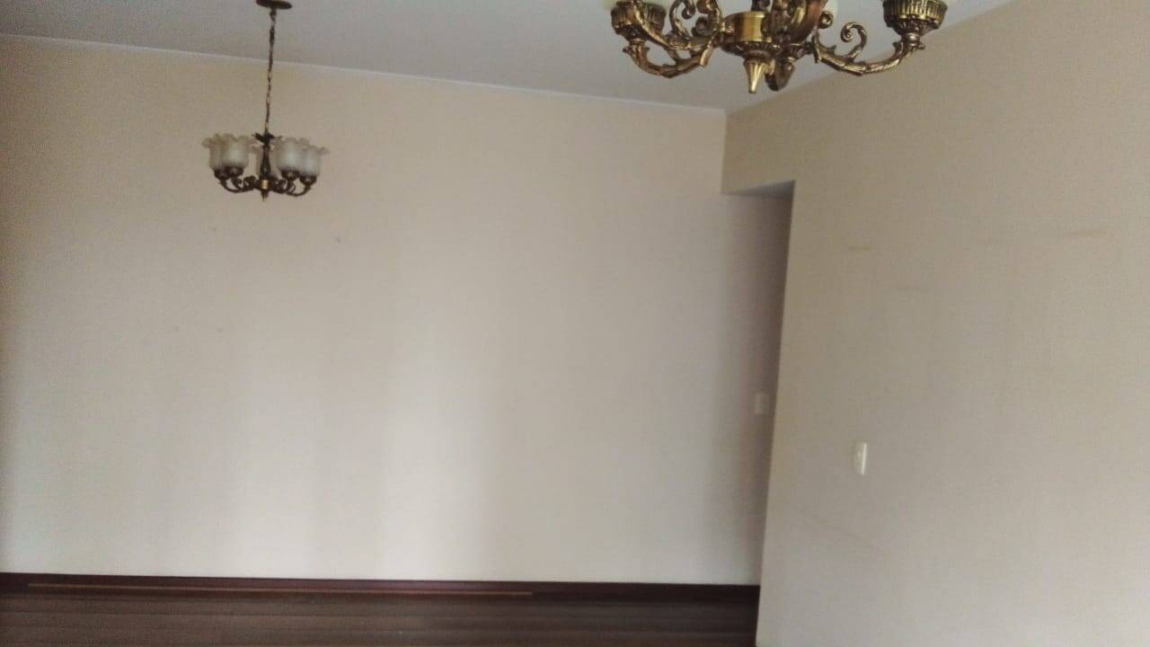 Apartamento para alugar com 3 quartos, 105m² - Foto 14