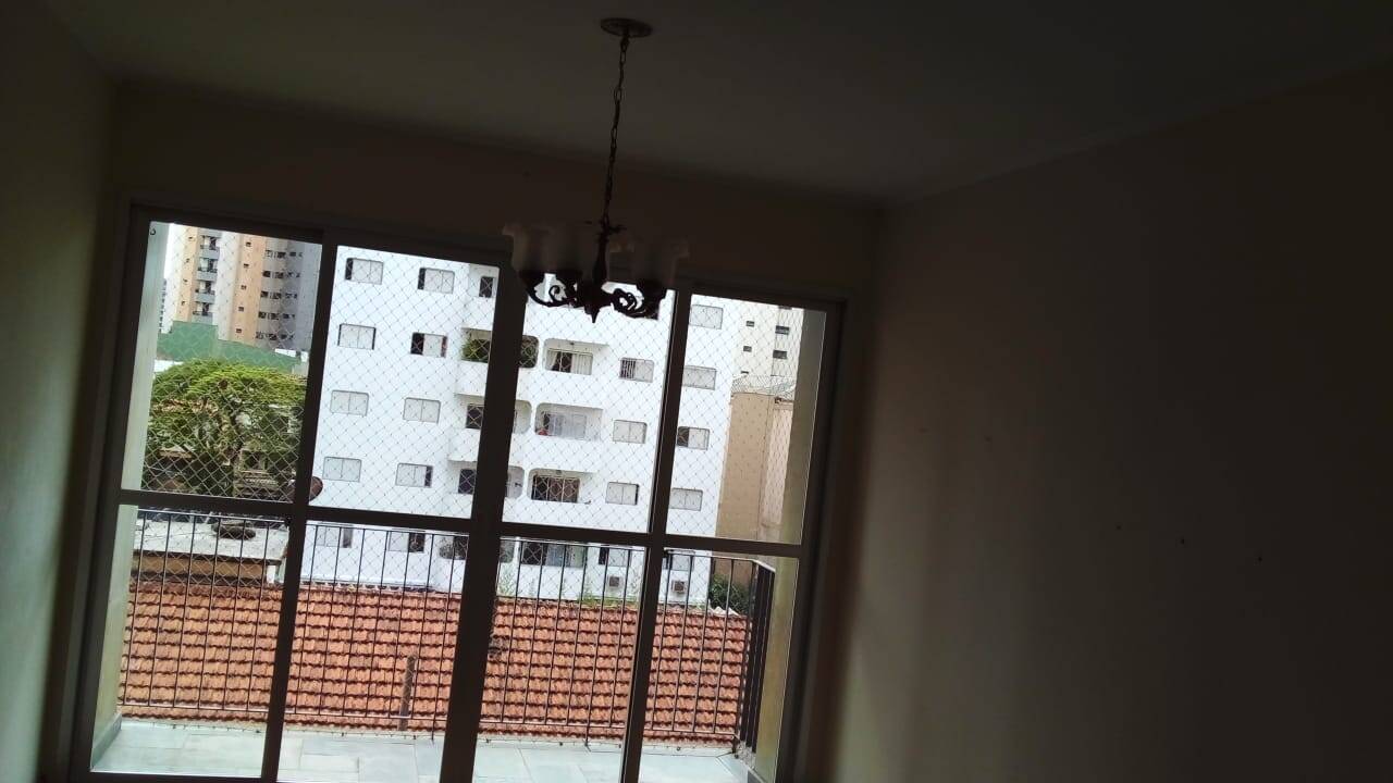 Apartamento para alugar com 3 quartos, 105m² - Foto 1