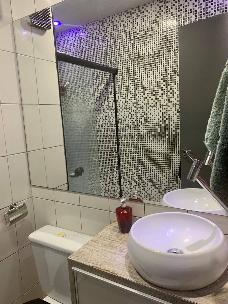 Apartamento à venda com 3 quartos, 50m² - Foto 11