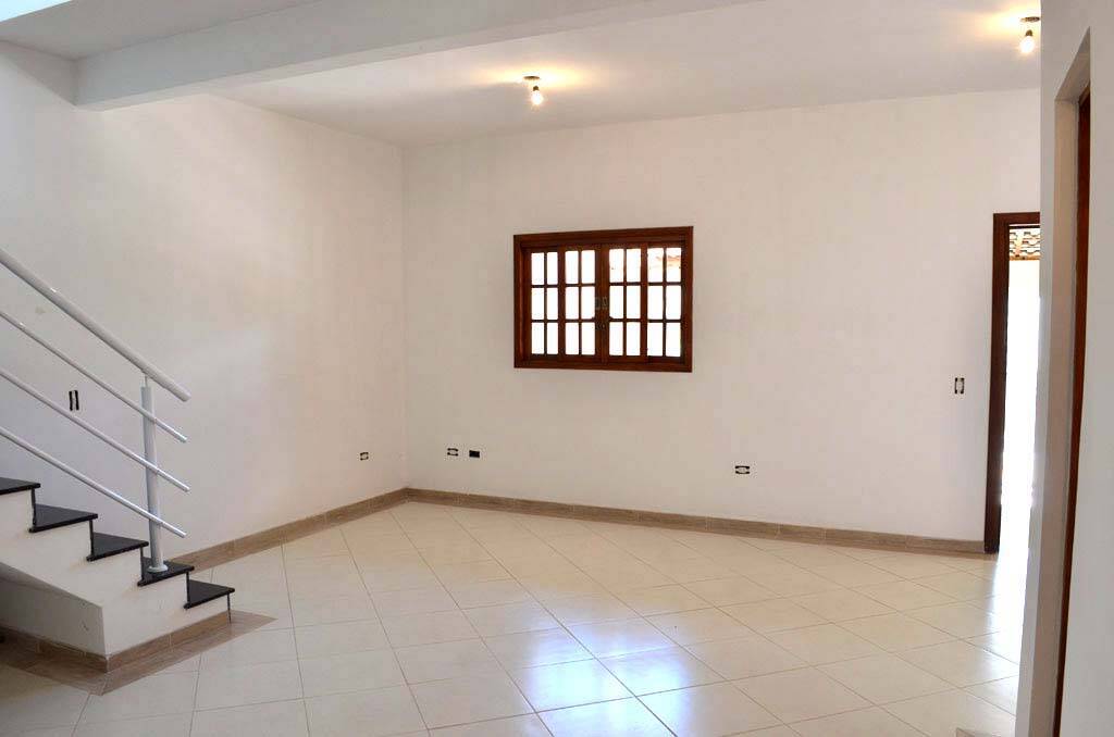 Casa à venda com 3 quartos, 180m² - Foto 11