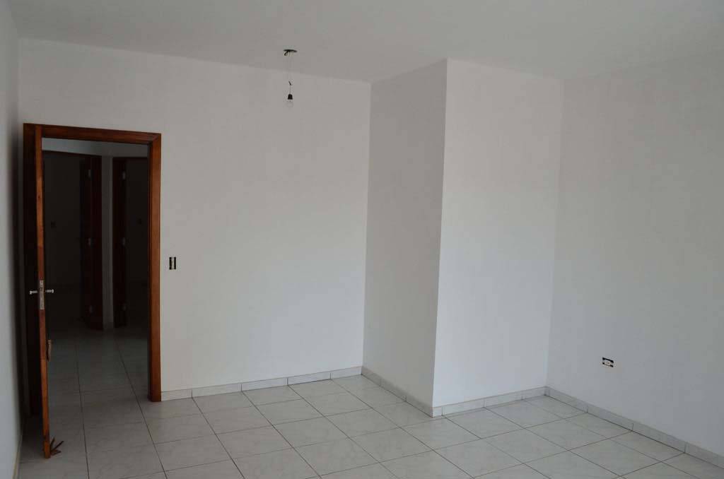 Casa à venda com 3 quartos, 180m² - Foto 30