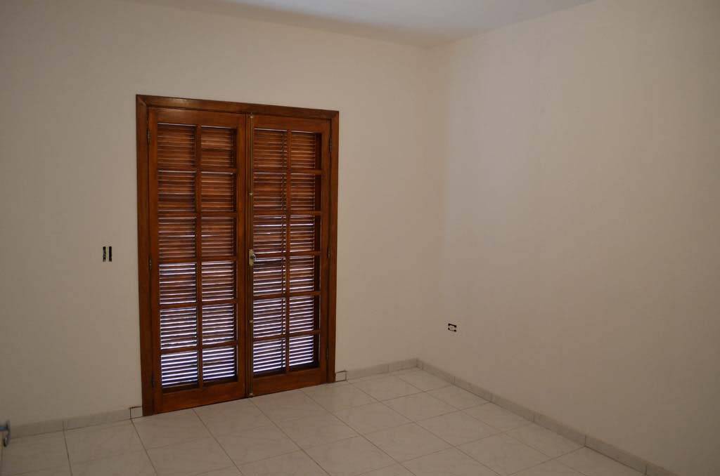 Casa à venda com 3 quartos, 180m² - Foto 43