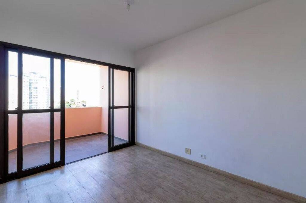 Apartamento para alugar com 3 quartos, 83m² - Foto 43