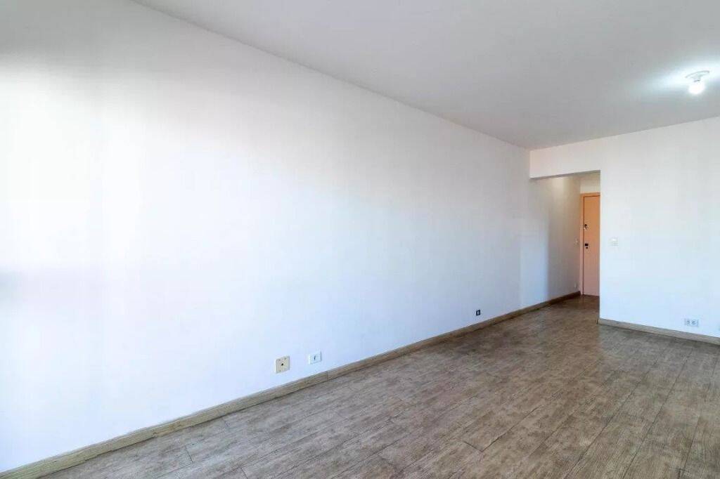 Apartamento para alugar com 3 quartos, 83m² - Foto 47