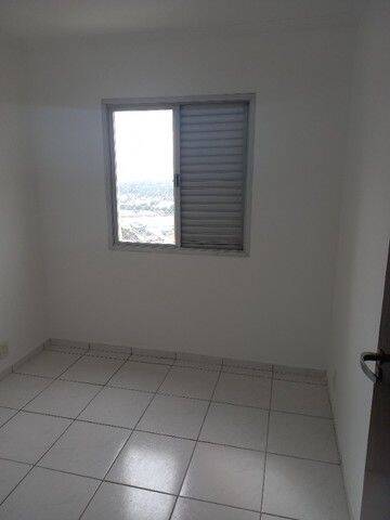 Apartamento para alugar com 2 quartos, 62m² - Foto 7