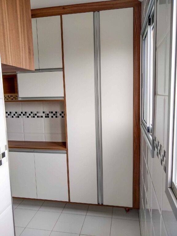 Apartamento à venda com 2 quartos, 55m² - Foto 6