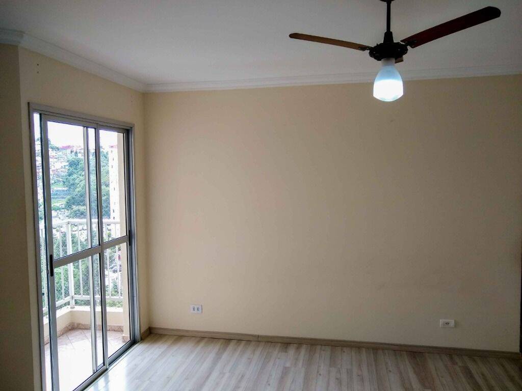 Apartamento à venda com 2 quartos, 55m² - Foto 18