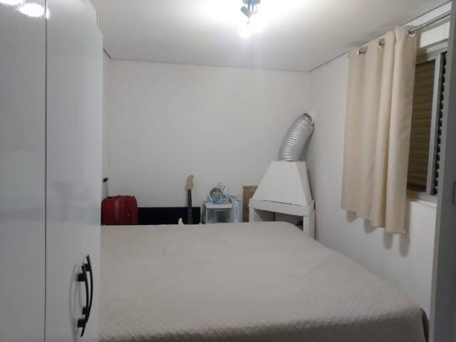 Apartamento para alugar com 4 quartos, 130m² - Foto 2