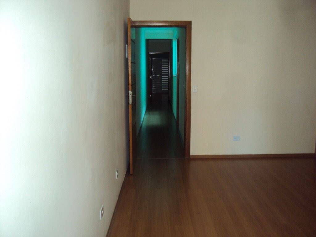 Casa para alugar com 3 quartos, 150m² - Foto 14