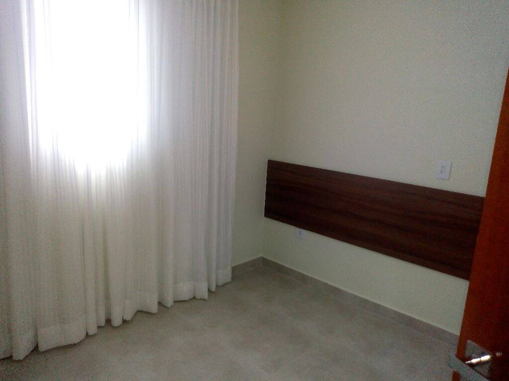 Apartamento à venda com 1 quarto, 36m² - Foto 16