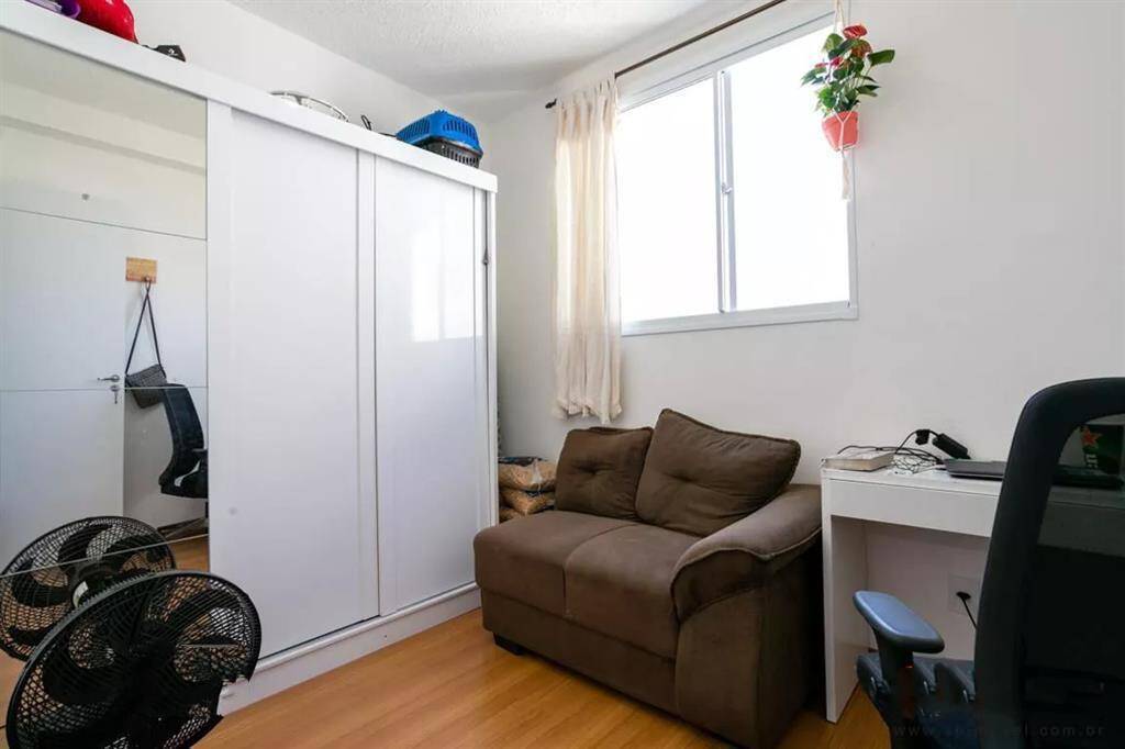 Apartamento à venda com 2 quartos, 44m² - Foto 18