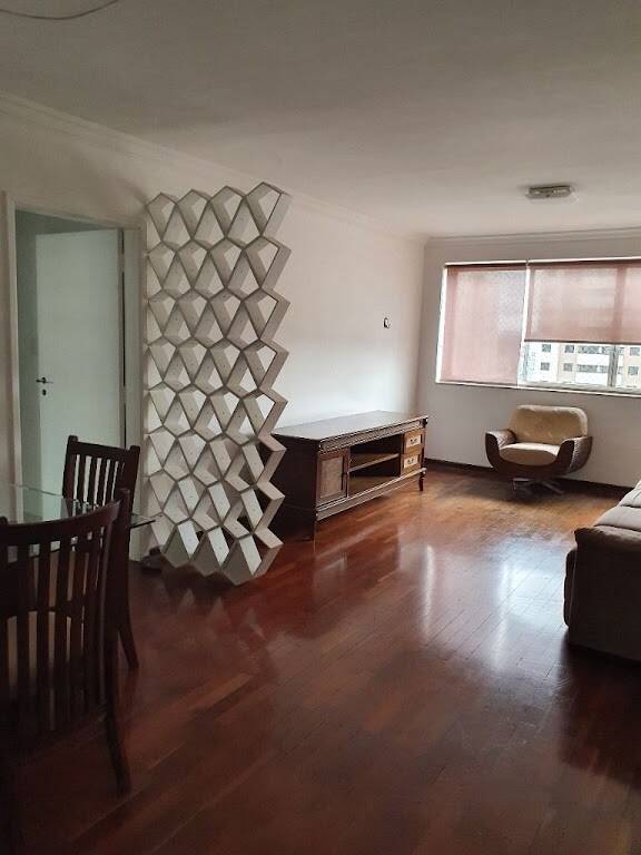 Apartamento para alugar com 4 quartos, 130m² - Foto 13