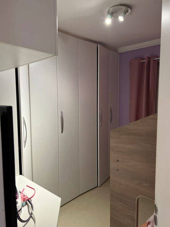 Apartamento à venda com 2 quartos, 50m² - Foto 2