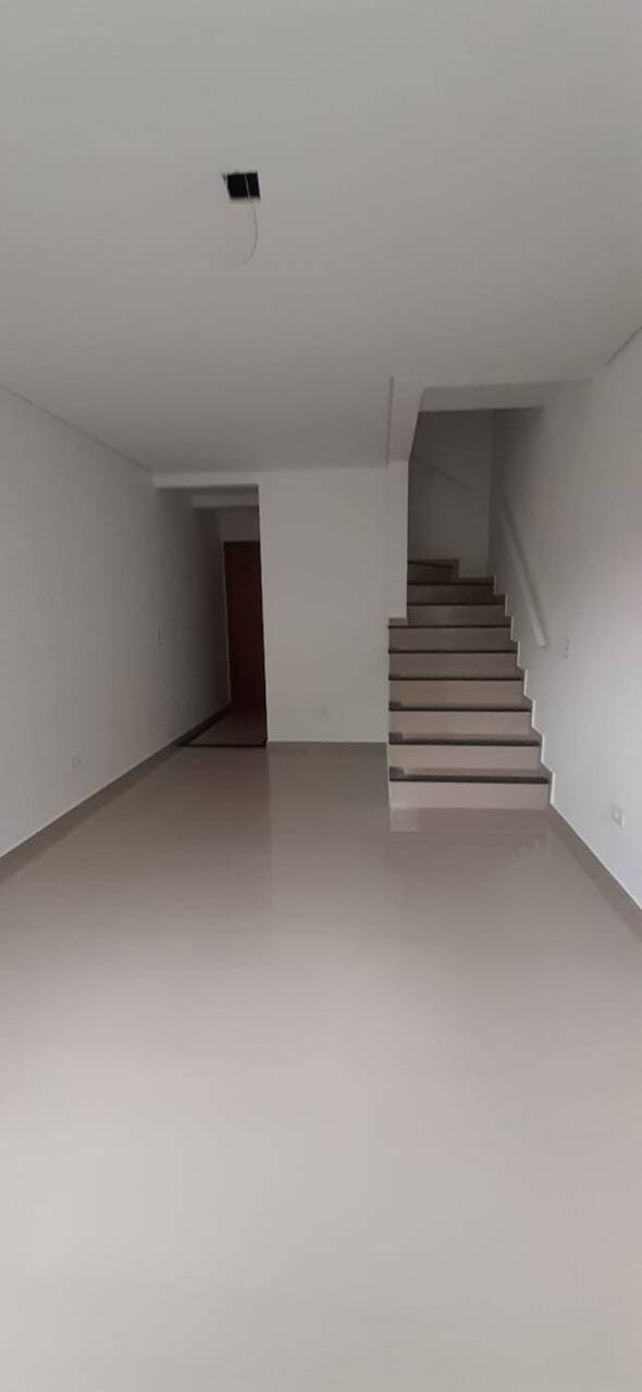 Sobrado à venda com 3 quartos, 140m² - Foto 3