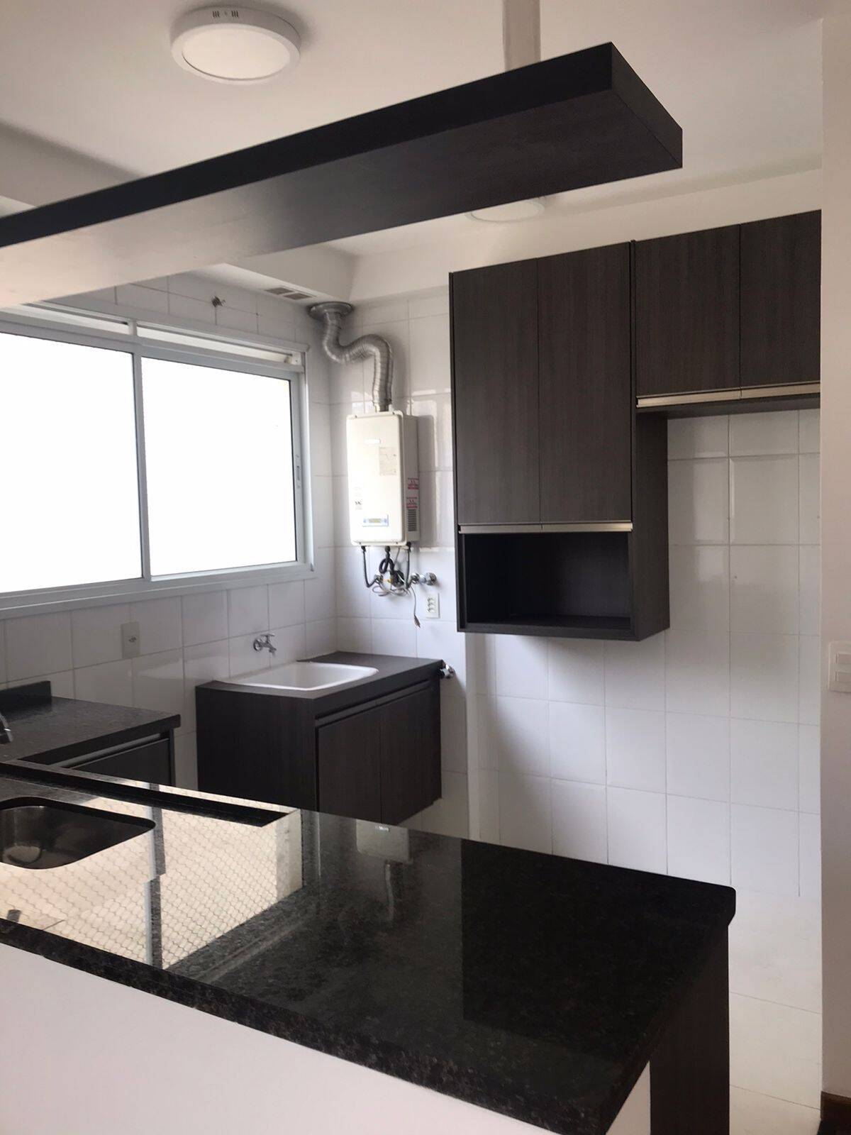 Apartamento para alugar com 1 quarto, 45m² - Foto 6