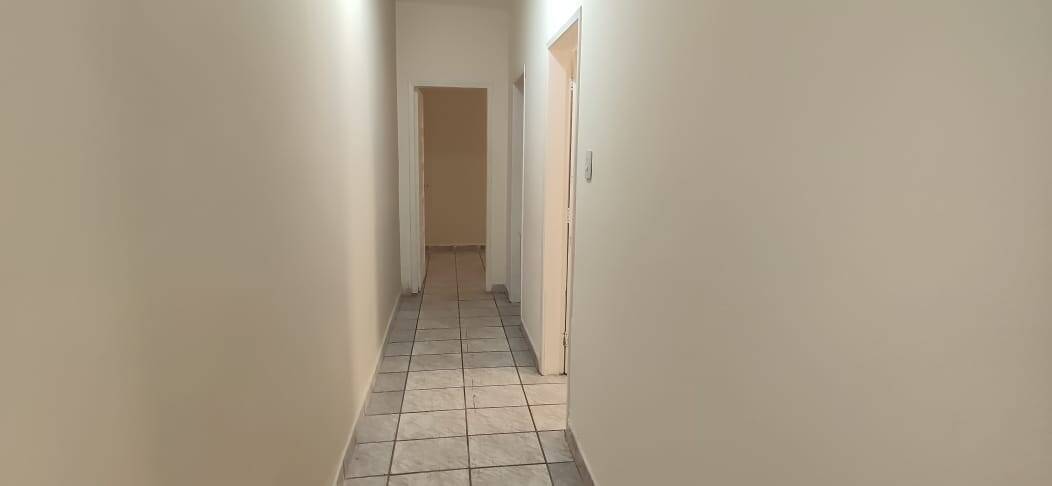 Apartamento para alugar com 2 quartos, 68m² - Foto 6