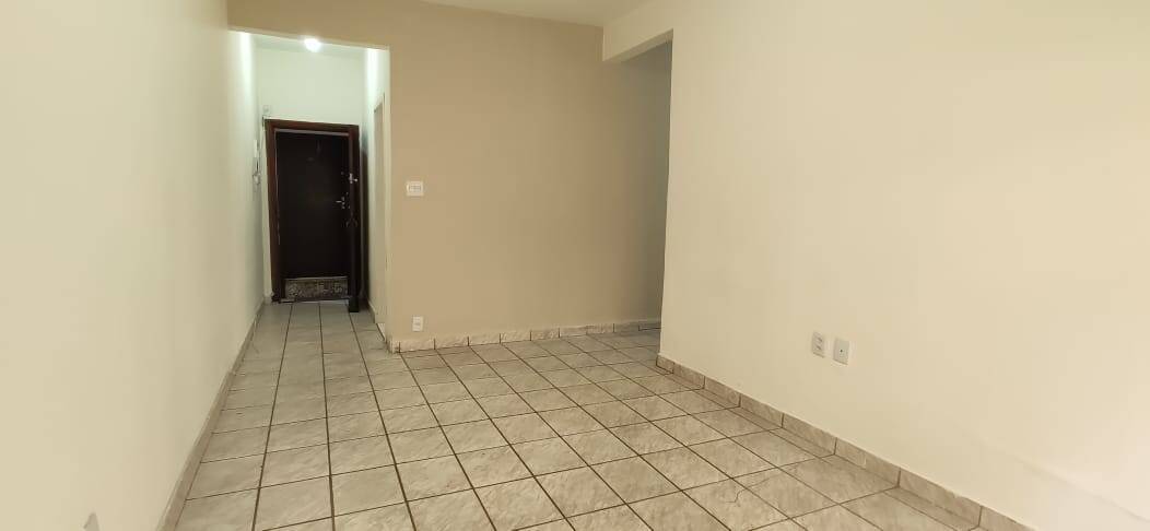 Apartamento para alugar com 2 quartos, 68m² - Foto 19