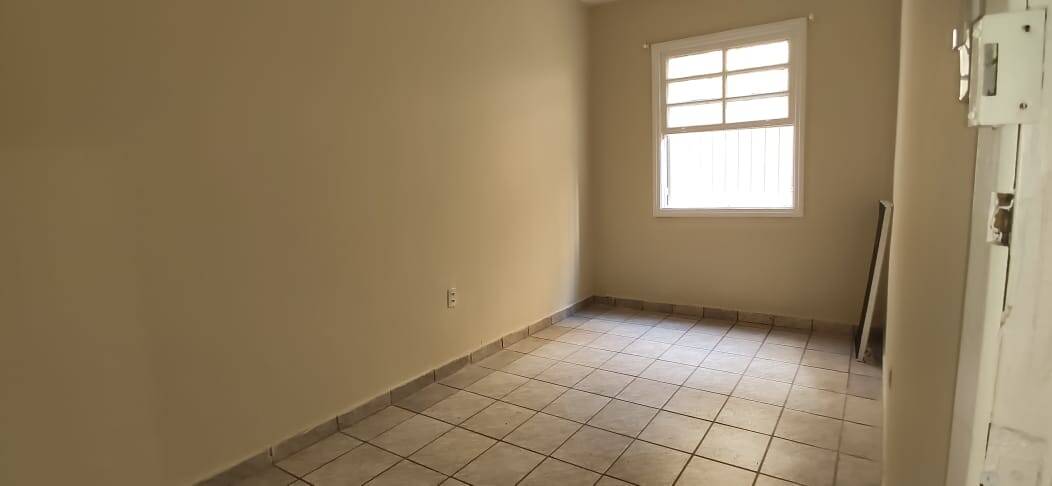 Apartamento para alugar com 2 quartos, 68m² - Foto 22