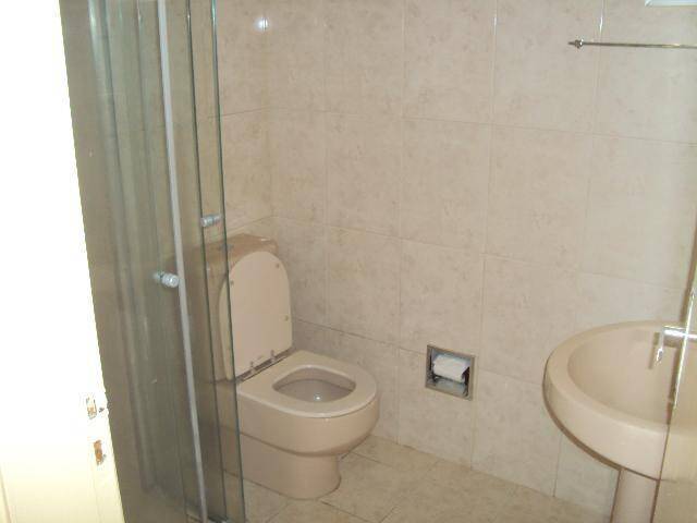 Apartamento para alugar com 3 quartos, 70m² - Foto 4