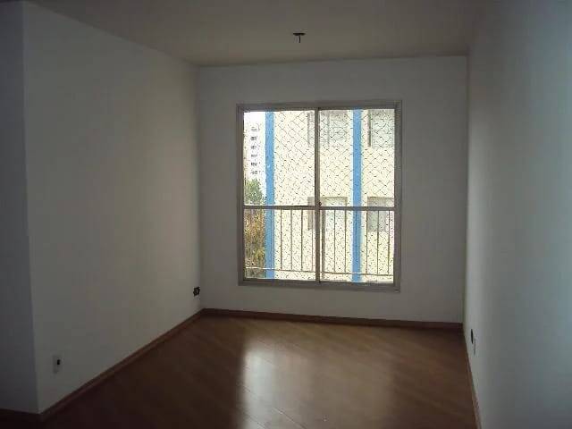 Apartamento para alugar com 3 quartos, 70m² - Foto 1