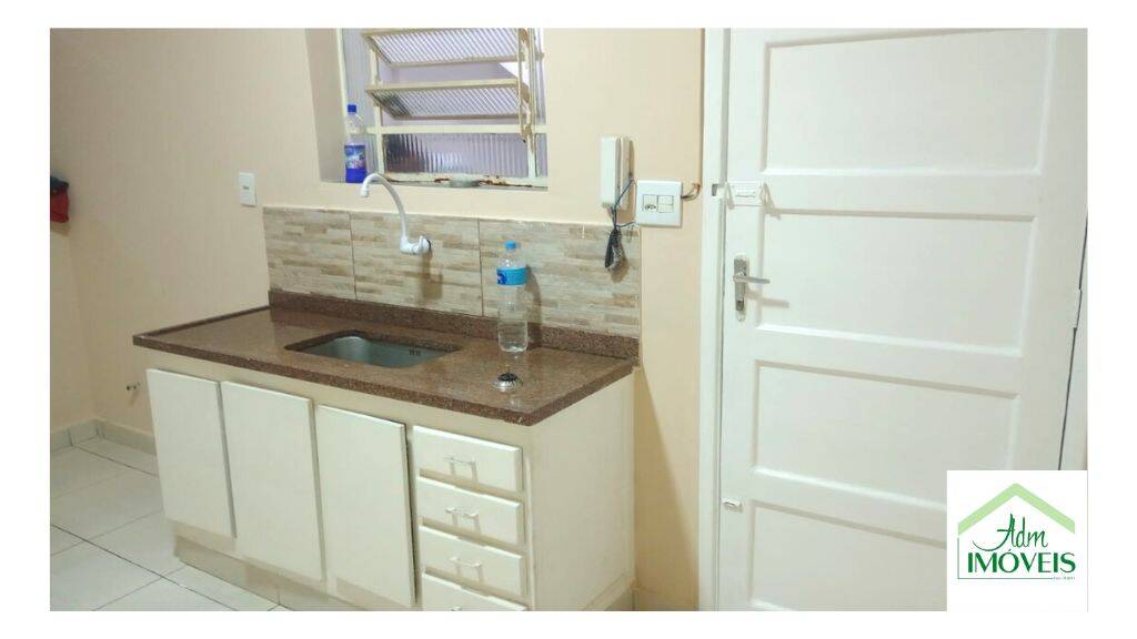 Sobrado à venda com 3 quartos, 150m² - Foto 2