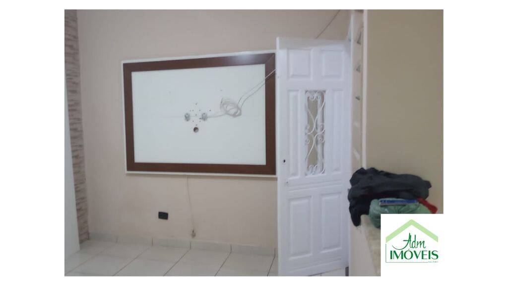 Sobrado à venda com 3 quartos, 150m² - Foto 3