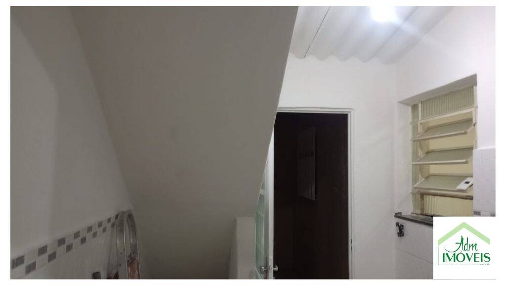 Sobrado à venda com 3 quartos, 150m² - Foto 11