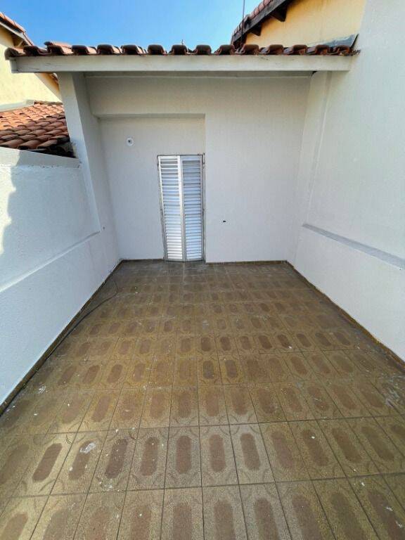 Sobrado à venda com 2 quartos, 125m² - Foto 5